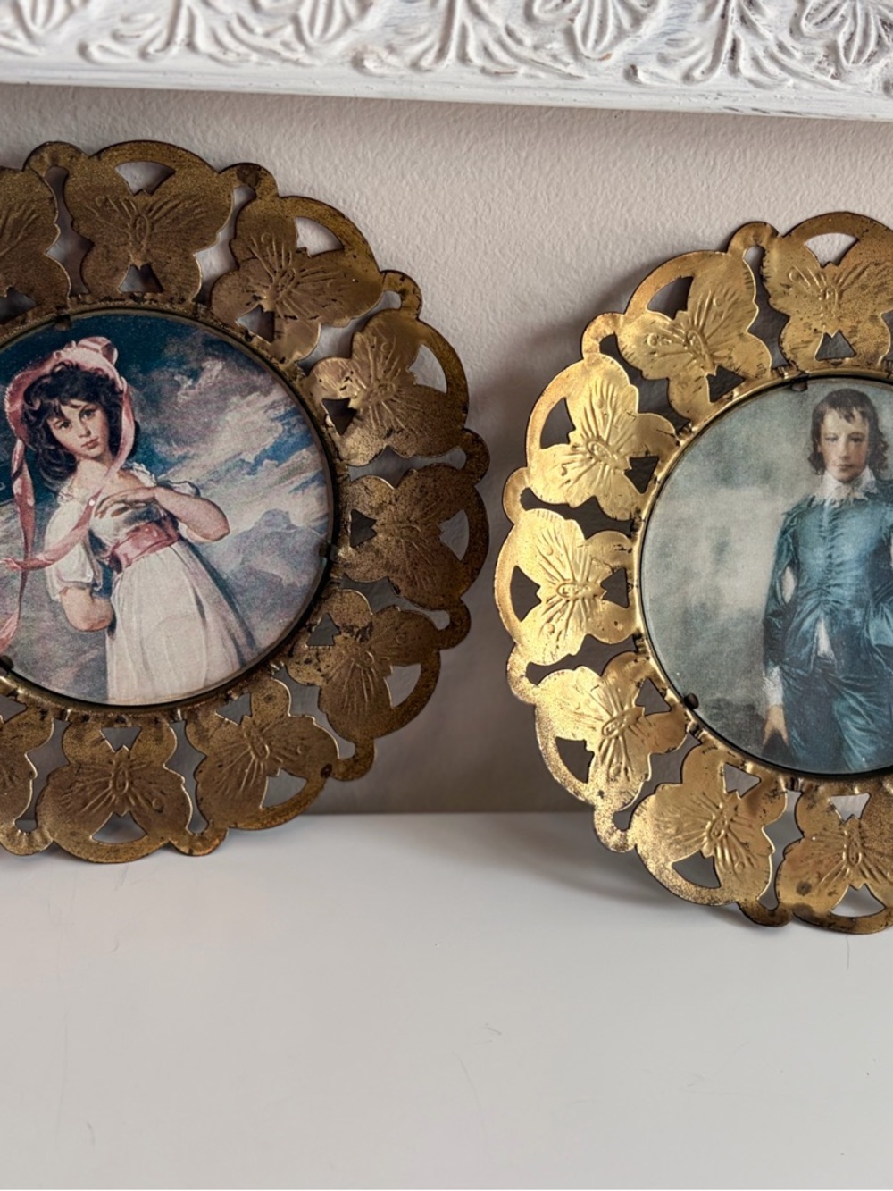 2 Vintage 6” Brass Butterfly Frame Hanging Art Pinkie Girl And Blue Boy England